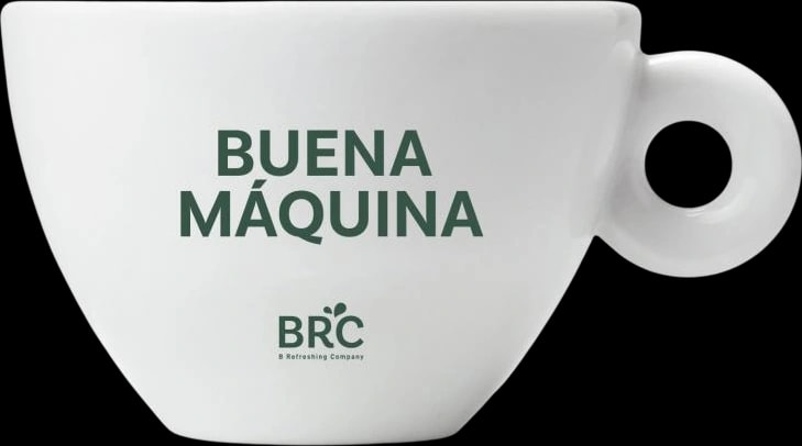 Taza blanca con el texto Buena máquina y el logotipo de BRC
